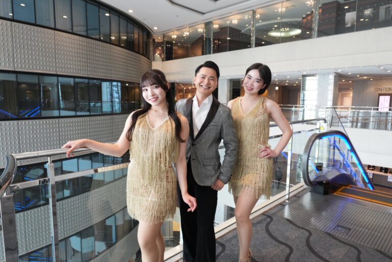 企業様表彰式にてパフォーマンスを行いました