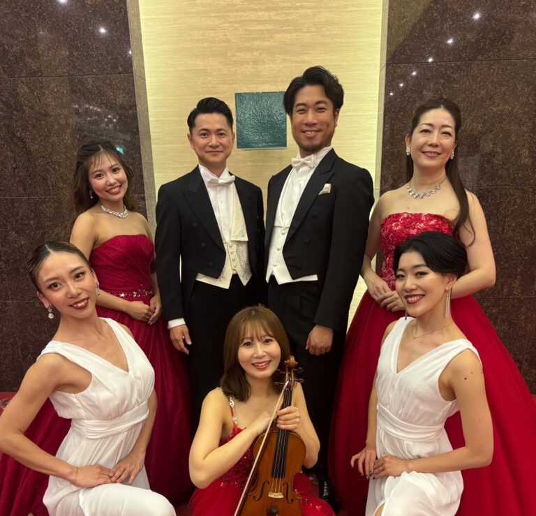 企業様周年パーティーにてパフォーマンス